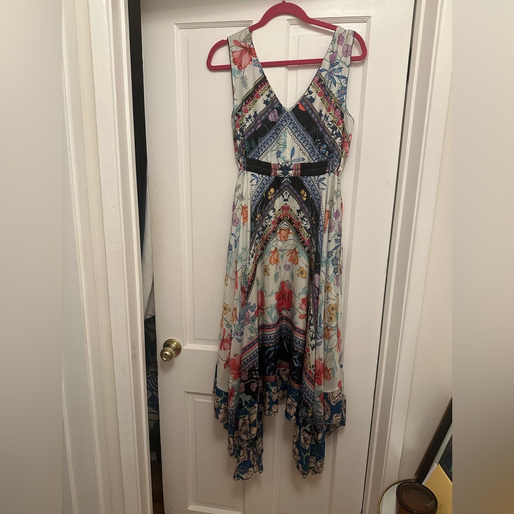 JOHNNY WAS ELEGANT 100% SILK MIDI DRESS EUC FULLY LINED, ADJUSTABLE WAIST SIZE M